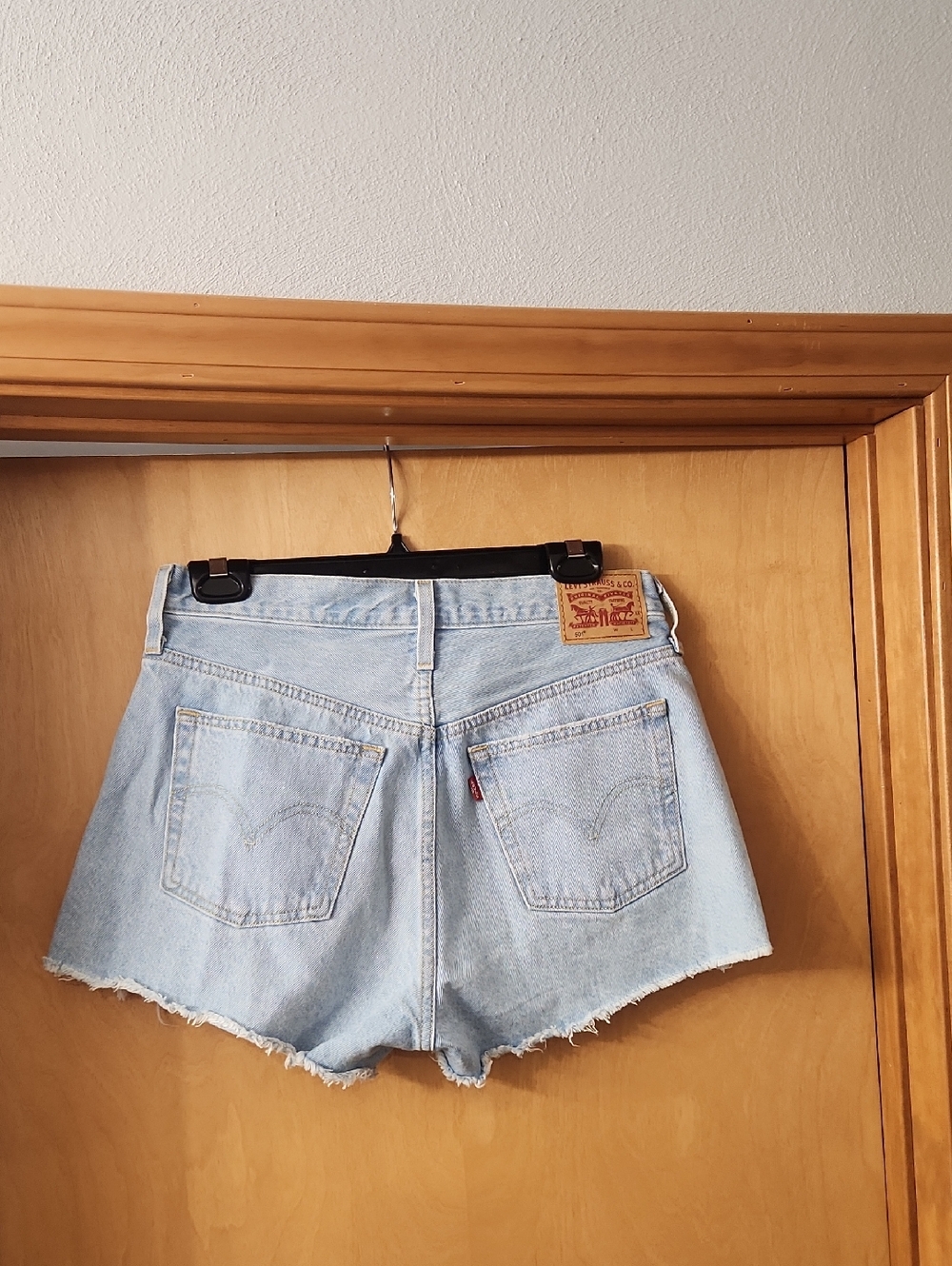 Levi's Size 30 Light Wash Distressed Cutoff Denim Shorts